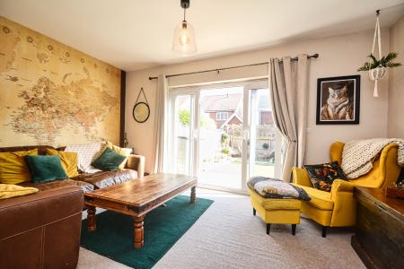 3 bedroom End of terrace house for sale in Ashtree Leasow, Leegomery, Telford, TF1