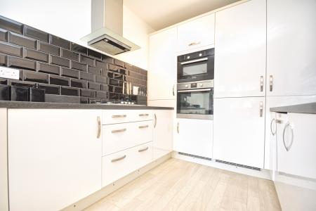 3 bedroom End of terrace house for sale in Ashtree Leasow, Leegomery, Telford, TF1