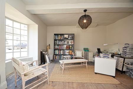 5 bedroom Detached house for sale in Main Road, Dorrington, SY5