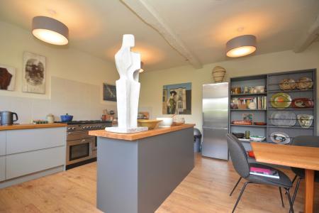 5 bedroom Detached house for sale in Main Road, Dorrington, SY5