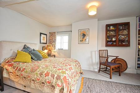 5 bedroom Detached house for sale in Main Road, Dorrington, SY5