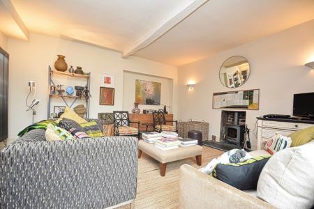 5 bedroom Detached house for sale in Main Road, Dorrington, SY5