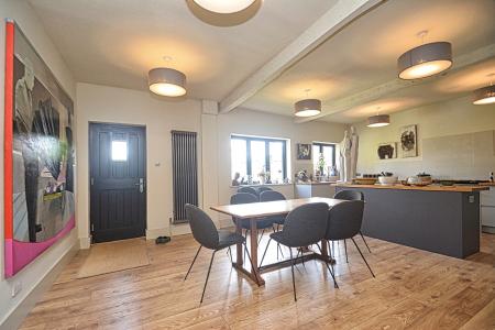 5 bedroom Detached house for sale in Main Road, Dorrington, SY5