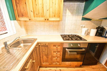 1 bedroom Terraced House for sale in Station Road, Madeley, TF7