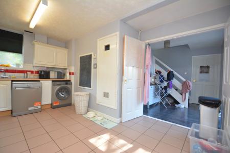 3 bedroom Terraced House for sale in Waverley, Woodside, Telford, TF7