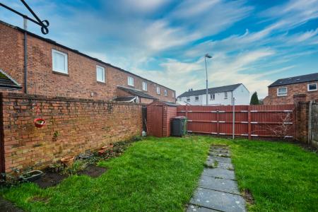 2 bedroom Semi-detached house for sale in Catterick Close, Leegomery, Telford, TF1
