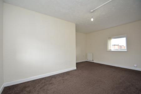3 bedroom Terraced House to let in Baldwin Webb Avenue, Donnington, Telford, TF2