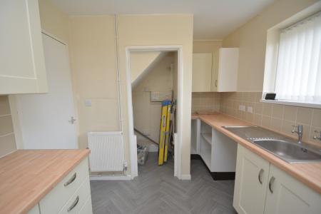 3 bedroom Terraced House to let in Baldwin Webb Avenue, Donnington, Telford, TF2