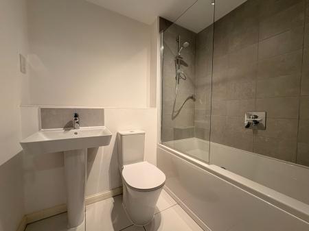 3 bedroom Semi-detached house to let in Pewitt Close, Shrewsbury, SY5