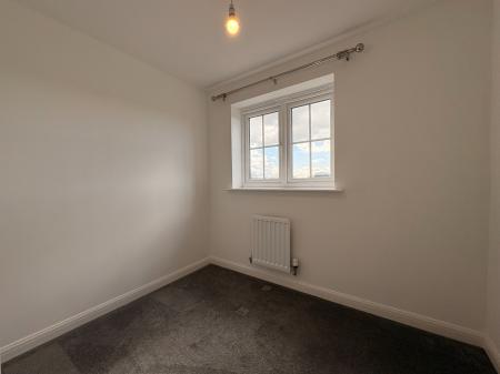 4 bedroom Detached house to let in Squinter Pip Way, Shrewsbury, SY5