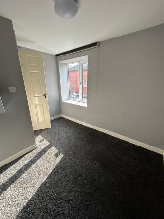 2 bedroom Flat to let in Market Street, Wellington, TF1