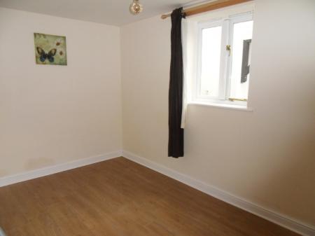 2 bedroom Flat to let in Brookend Street, Ross-on-Wye, HR9