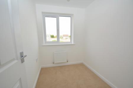 3 bedroom Semi-detached house to let in Whitehead Grove, Lawley, Telford, TF3