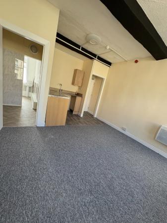 1 bedroom Flat to let in Broad Street, Ross-on-Wye, HR9