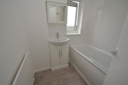 2 bedroom Maisonette to let in Beaconsfield, Telford, TF3