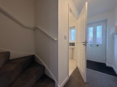 3 bedroom Semi-detached house to let in Pewit Close, Shrewsbury, SY5
