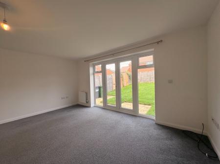 3 bedroom Semi-detached house to let in Pewit Close, Shrewsbury, SY5