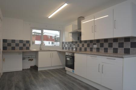 3 bedroom Semi-detached house to let in Stonedale, Sutton Hill, Telford, TF7