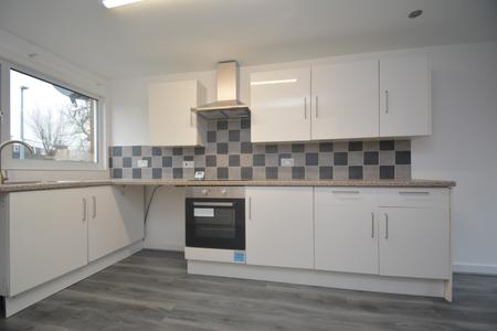 3 bedroom Semi-detached house to let in Stonedale, Sutton Hill, Telford, TF7