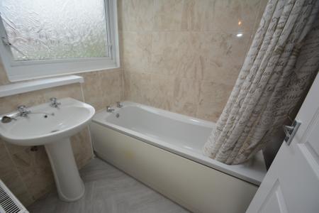 3 bedroom Semi-detached house to let in Stonedale, Sutton Hill, Telford, TF7