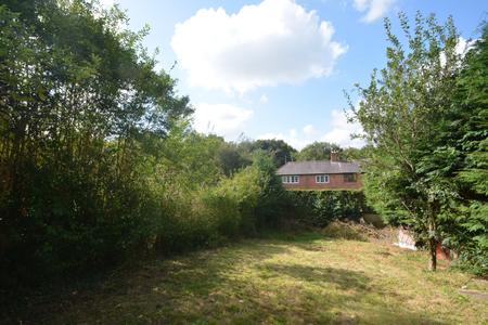 3 bedroom Semi-detached house to let in Valley Road, Overdale, Telford, TF3