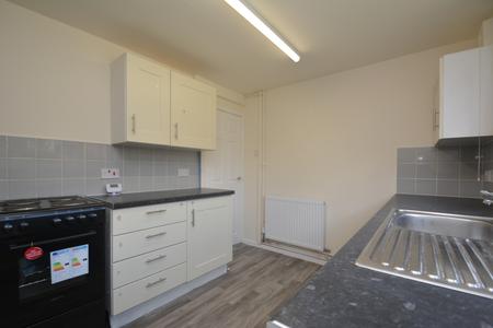 3 bedroom Semi-detached house to let in Valley Road, Overdale, Telford, TF3