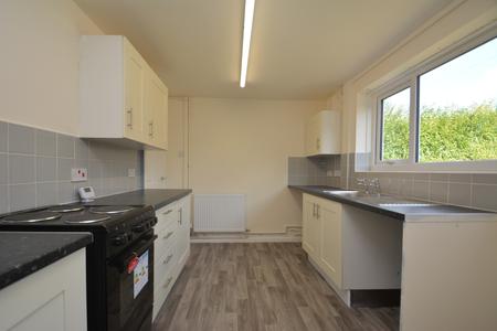 3 bedroom Semi-detached house to let in Valley Road, Overdale, Telford, TF3