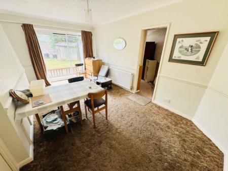 4 bedroom End of terrace house for sale in Arkley Grove, Hall Green, Birmingham, B28