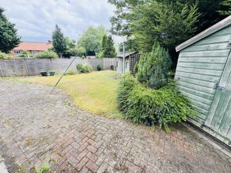 4 bedroom End of terrace house for sale in Arkley Grove, Hall Green, Birmingham, B28