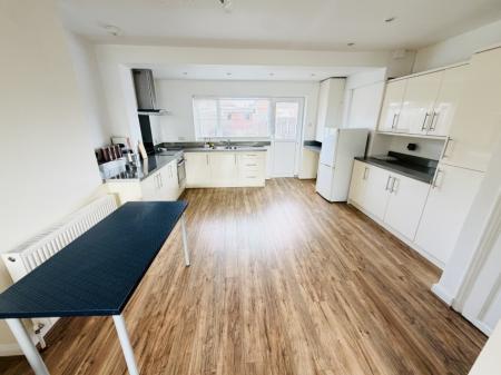 3 bedroom Terraced House for sale in Hardwick Road, Olton, Solihull, B92