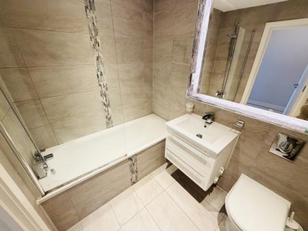 1 bedroom Apartment to let in Union Road, Solihull, B91