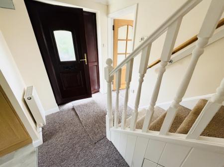 3 bedroom Link detached house to let in Rainsbrook Drive, Monkspath, Solihull, B90