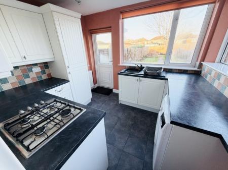 2 bedroom Semi-detached house for sale in Cranes Park Road, Sheldon, Birmingham, B26