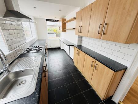 3 bedroom Bungalow to let in Elmay Road, Sheldon, Birmingham, B26