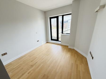 2 bedroom Apartment to let in Union Road, Solihull, B91