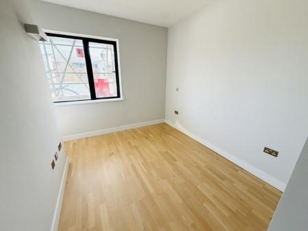 2 bedroom Apartment to let in Union Road, Solihull, B91