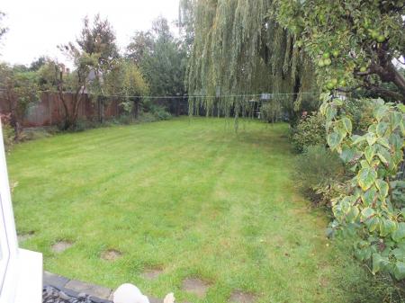 4 bedroom Detached house to let in Buryfield Road, Solihull, B91