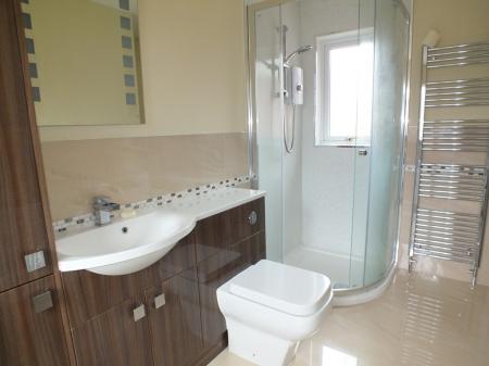 4 bedroom Detached house to let in Buryfield Road, Solihull, B91