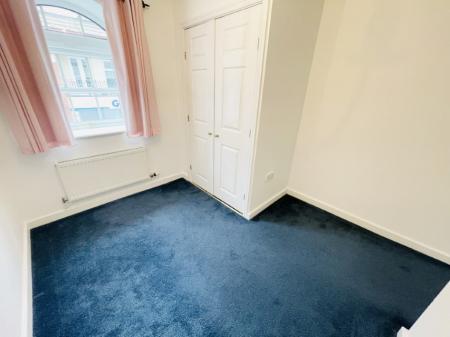 2 bedroom Apartment for sale in Main Street, Dickens Heath, Solihull, B90