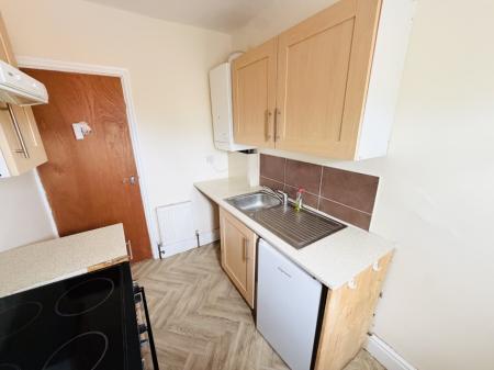 1 bedroom Flat to let in Silver Street, Kings Heath, Birmingham, B14