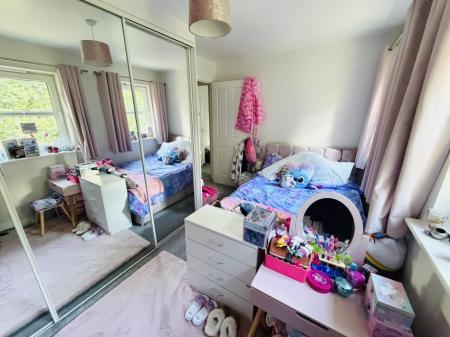 2 bedroom Flat to let in Starley Court, Acocks Green, Birmingham, B27