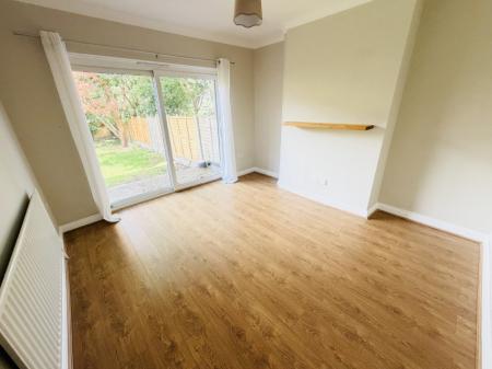 3 bedroom Semi-detached house to let in School Road, Hall Green, Birmingham, B28