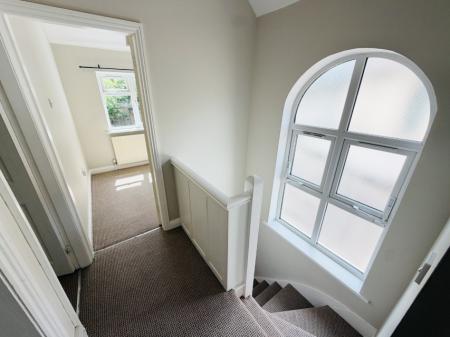3 bedroom Semi-detached house to let in School Road, Hall Green, Birmingham, B28