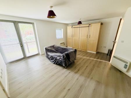 1 bedroom Flat for sale in 1 Hazelwood Road, Acocks Green, Birmingham, B27