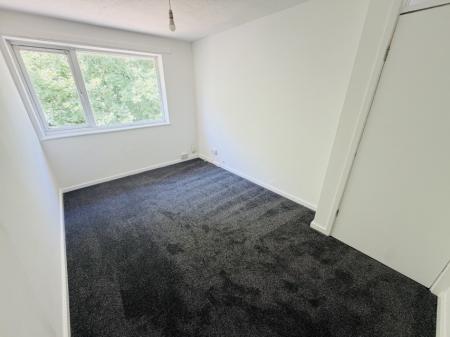 2 bedroom Maisonette to let in Nethercote Gardens, Shirley, Solihull, B90