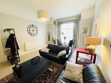 1 bedroom Flat to let in Kineton Green Road, Solihull, B92