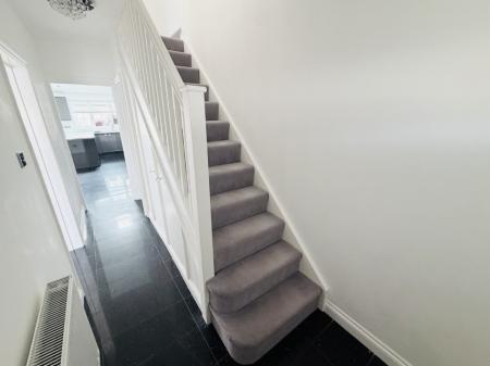 4 bedroom Semi-detached house to let in Ralph Road, Shirley, Solihull, B90