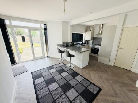 3 bedroom Semi-detached house for sale in Barton Lodge Road, Hall Green, Birmingham, B28