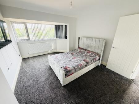 3 bedroom Semi-detached house for sale in Barton Lodge Road, Hall Green, Birmingham, B28