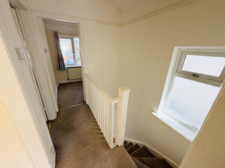 3 bedroom Semi-detached house to let in Woolacombe Lodge Road, Selly Oak, Birmingham, B29